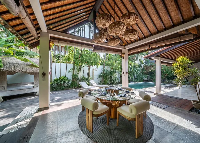 Koala, 2br Private Pool Near Nightlife And W