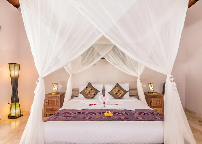 Koala, 2br Private Pool Near Nightlife And W Villa Seminyak