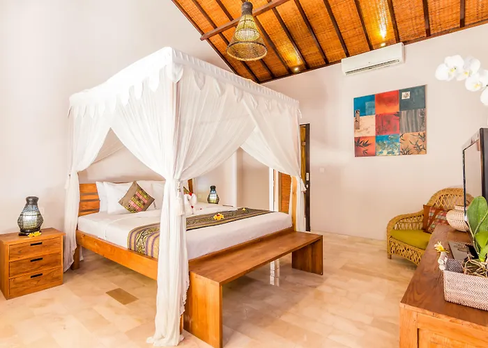 Koala, 2br Private Pool Near Nightlife And W Villa Seminyak