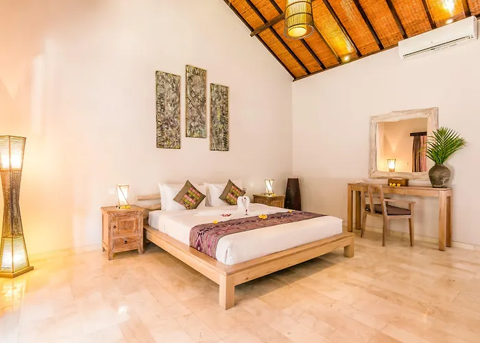 Koala, 2br Private Pool Near Nightlife And W Villa