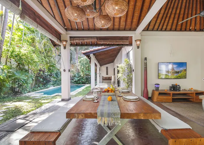 Koala, 2br Private Pool Near Nightlife And W Villa *