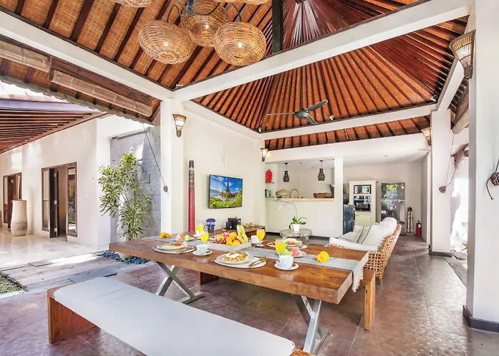 Koala, 2br Private Pool Near Nightlife And W Villa Seminyak