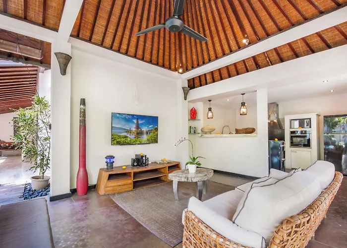 Koala, 2br Private Pool Near Nightlife And W * Seminyak