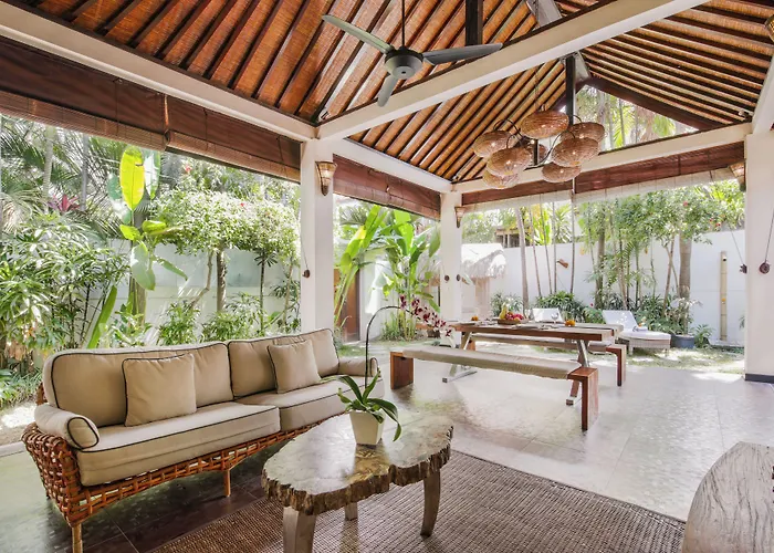 Koala, 2br Private Pool Near Nightlife And W Villa